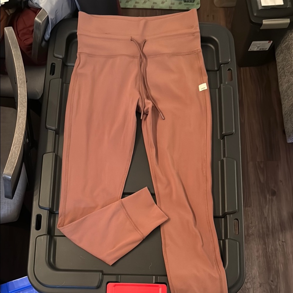 Vuori daily legging Brown High Waist Performance